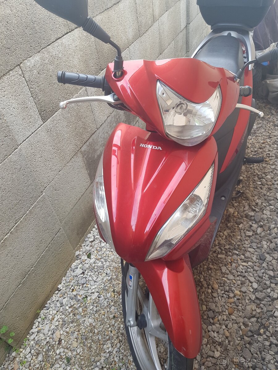 Predam hondu vision 110 - 7