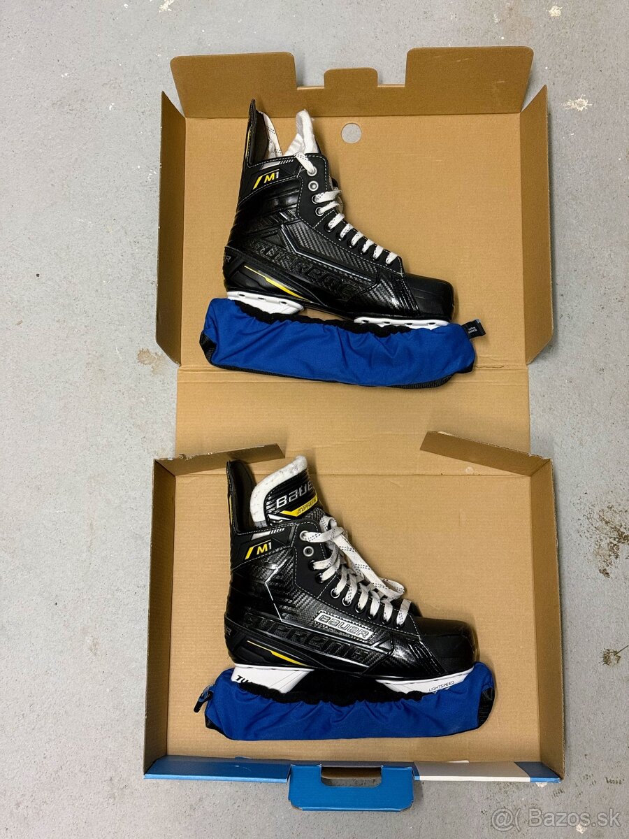 Korčule BAUER SUPREME M1, 7.0 (EU 42) - 7