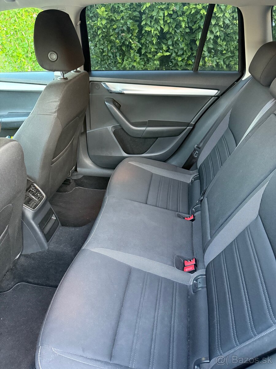 Škoda Octavia Combi 1.6 TDI DSG, 2019 - 7