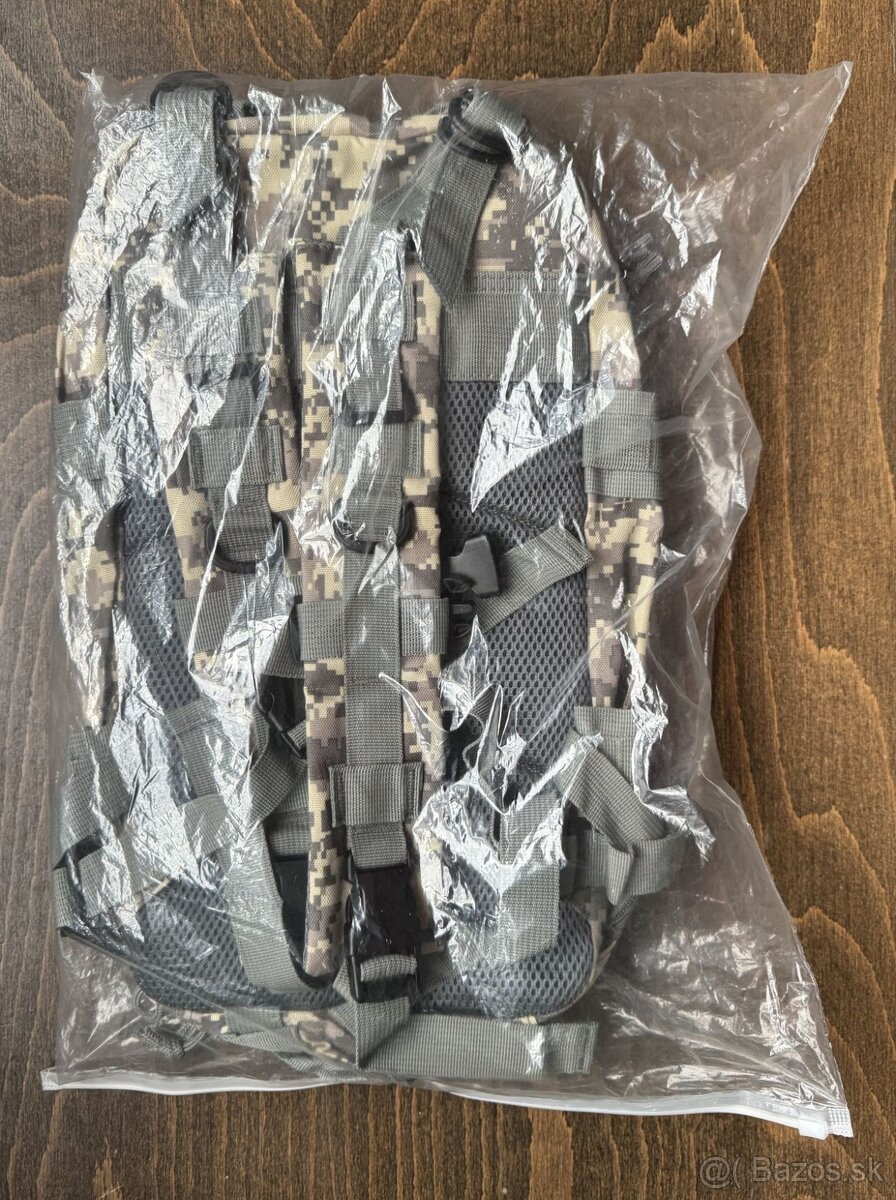 BATOH - digitálny maskovací vzor - NOVÝ - 7