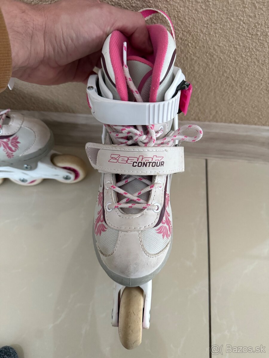 Dievčenské kolieskové korčule. - 7