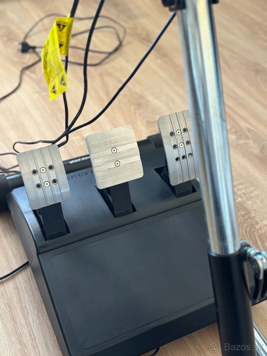 Thrustmaster T300 RS GT+stojan (záruka do 25.4.2028) - 7