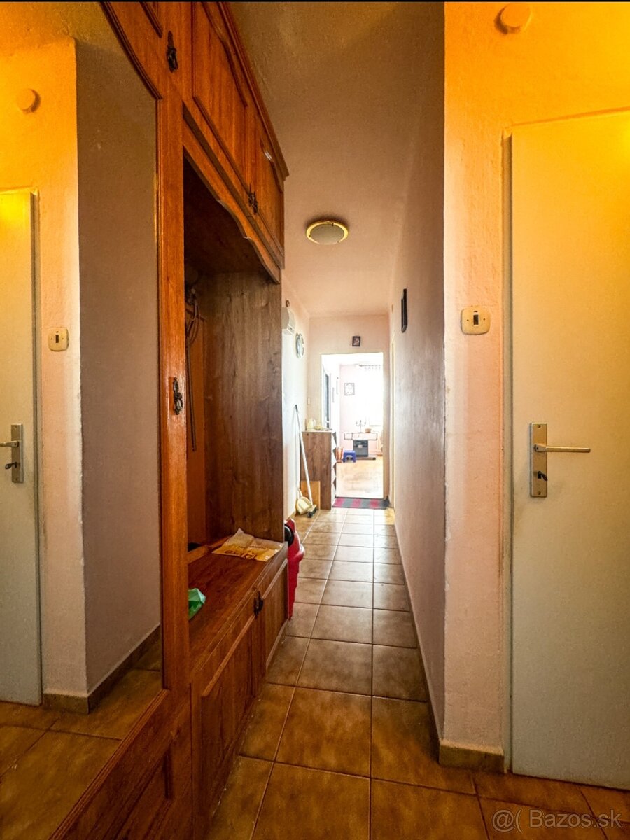 Predám 3 izbový byt bez balkónu 54m² - 7