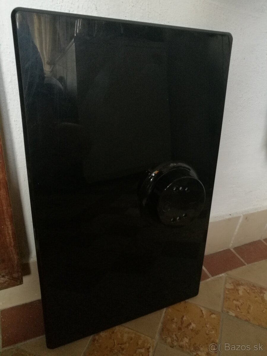 Panasonic TX-L50EM5E, 50“. S dialkovym ovládačom. - 7