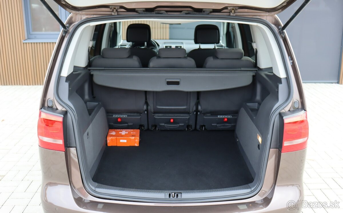 Volkswagen Touran 1.6 TDI Comfortline DSG - 7