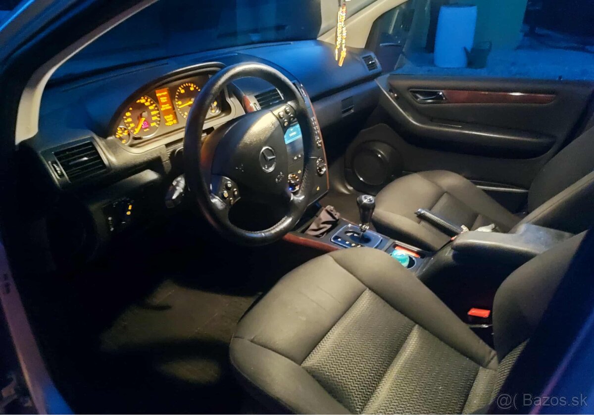 Mercedes A 180 CDI automat - 7