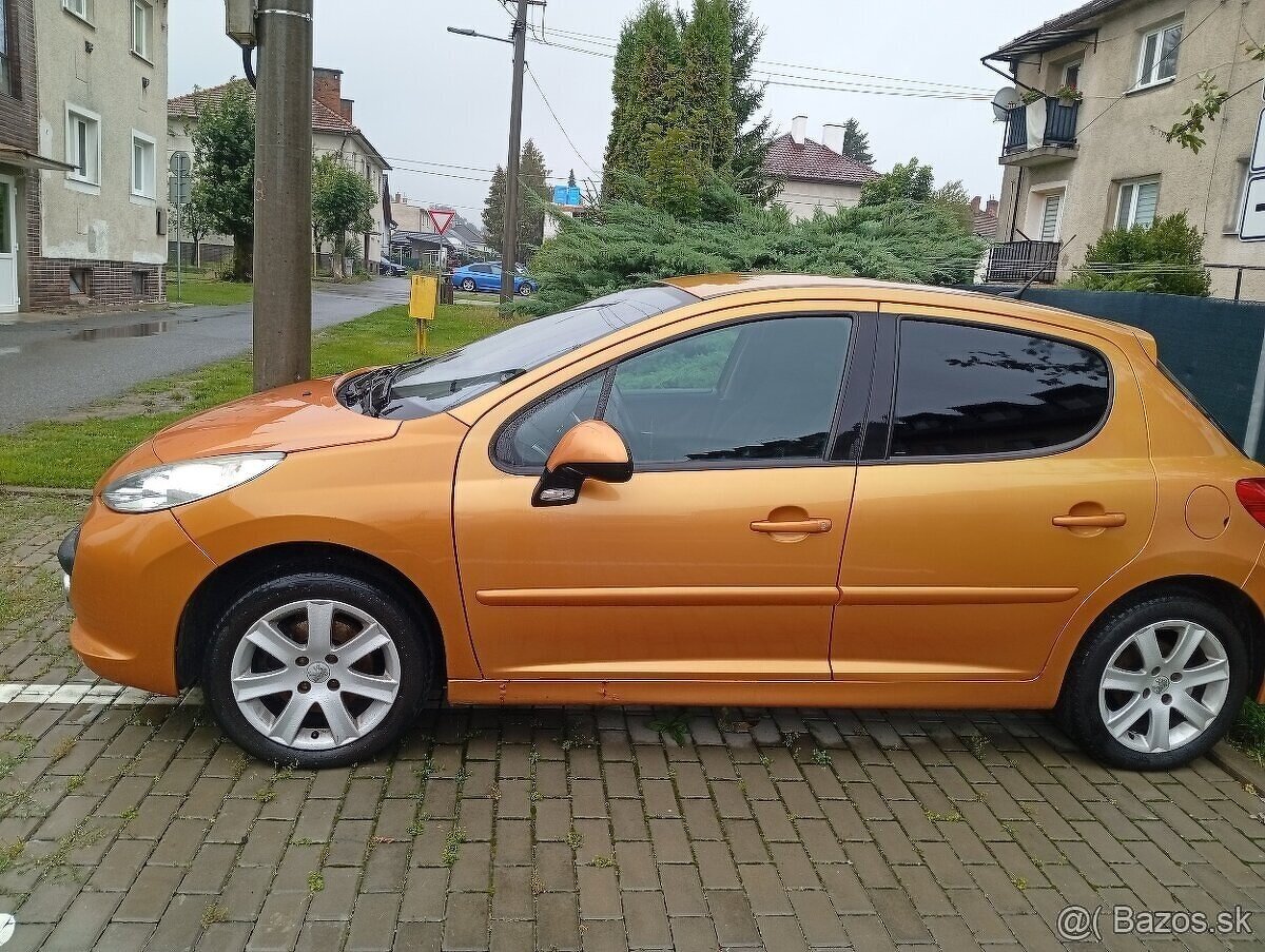 Peugeot 207 1.6 HDi GT 80 kW - 7