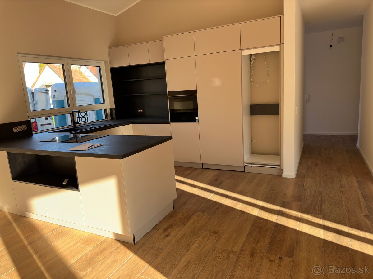 OBKLADAČ – PROFESIONÁLNE SLUŽBY (25+ rokov skúseností) - 7