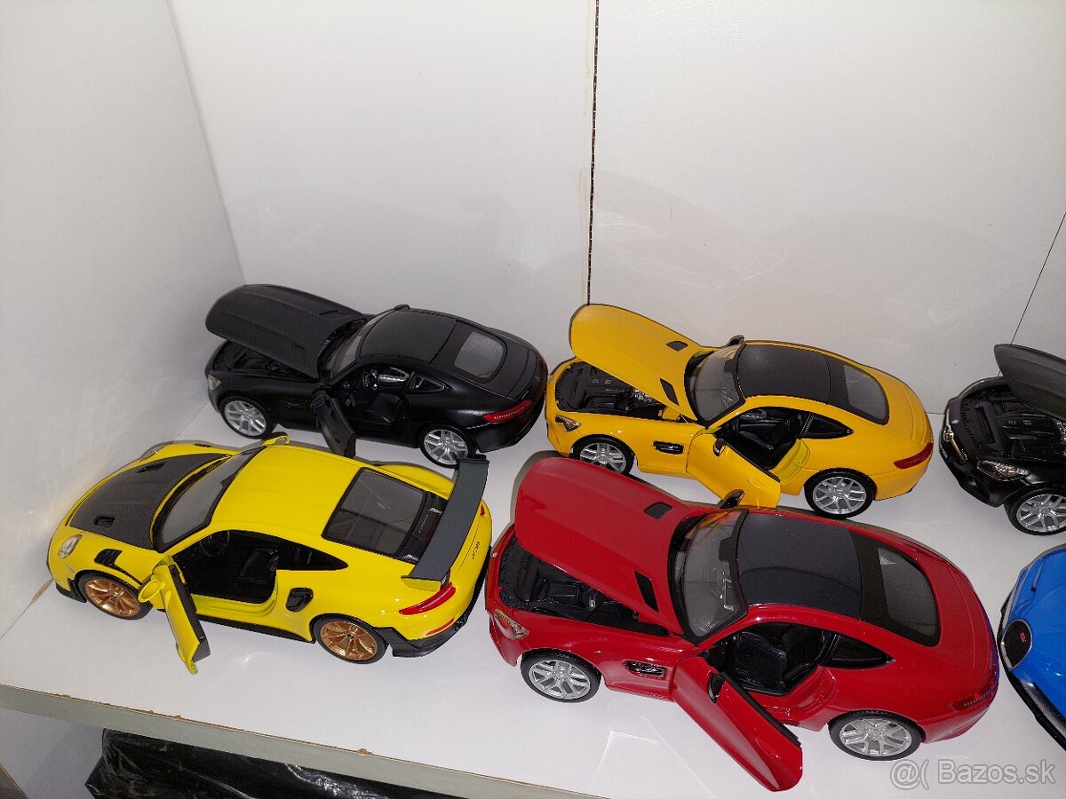 Modely áut 1:24 - 7