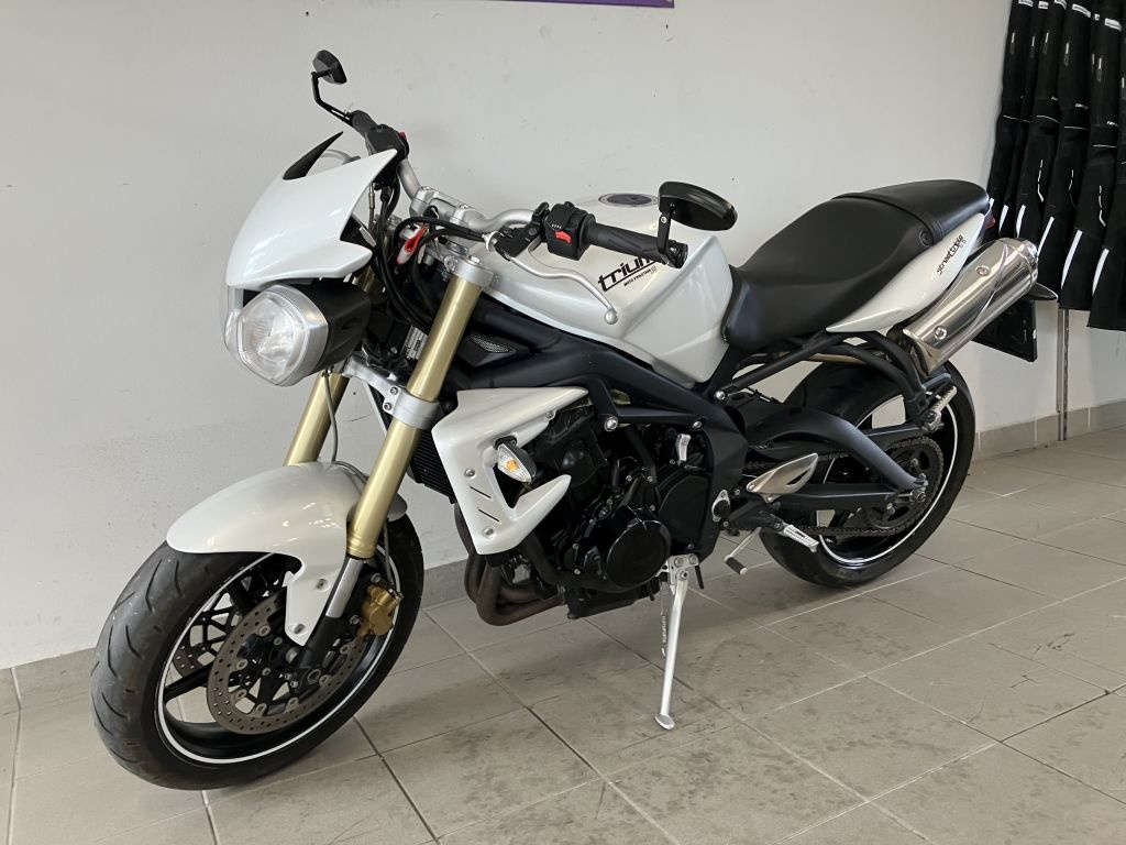 Triumph Street Triple 675 - 7