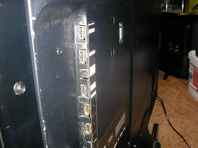 Predam LED televizor - 7