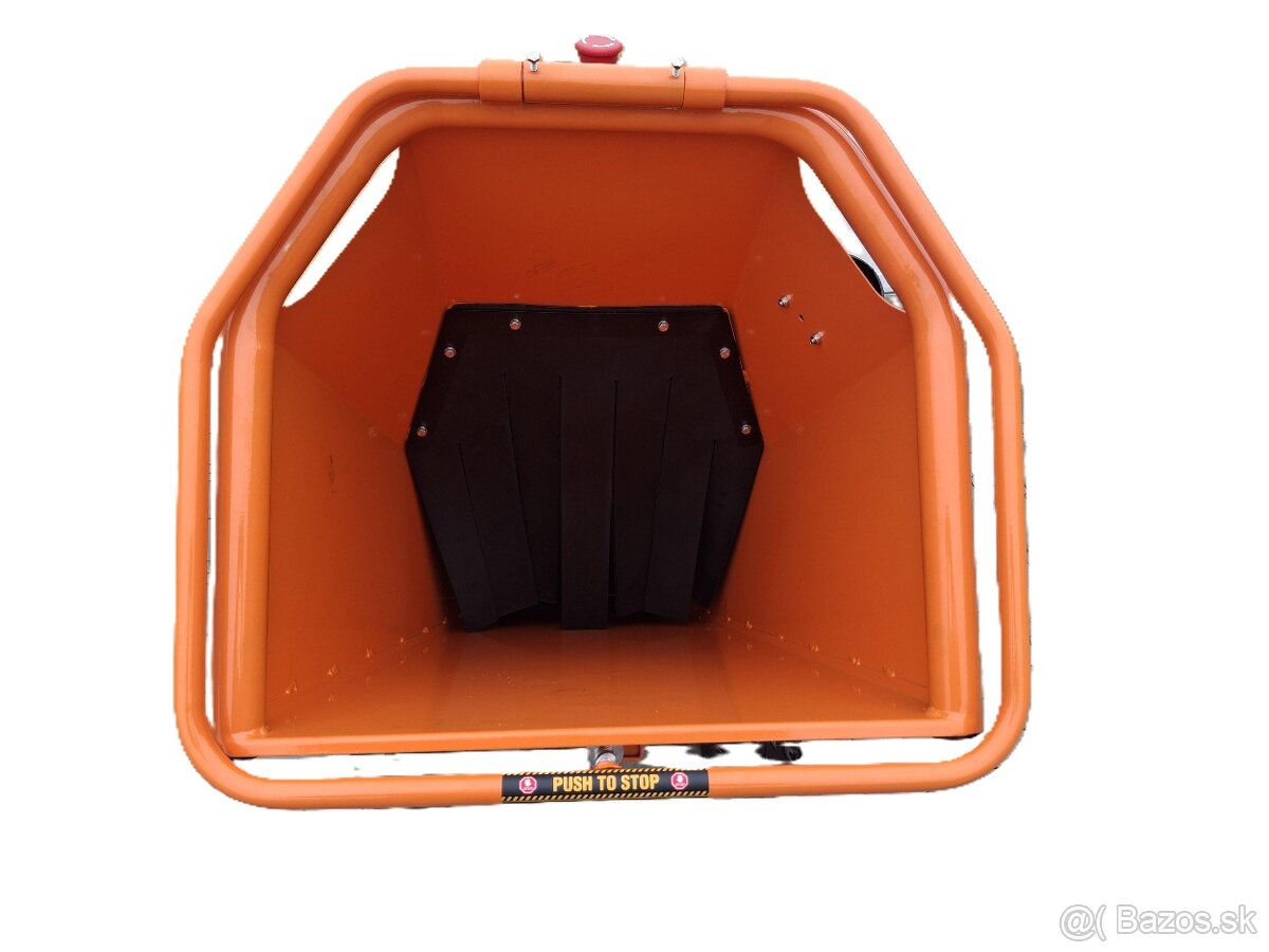 štěpkovač / drtič větvíTB GARDEN P4206 12cm - 7