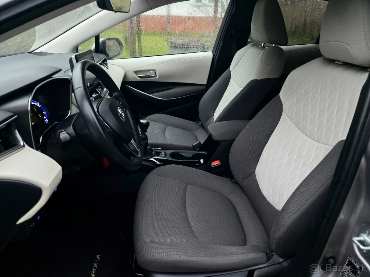 Toyota Corolla 1.6 VVTi Comfort+Style+Tech - 7