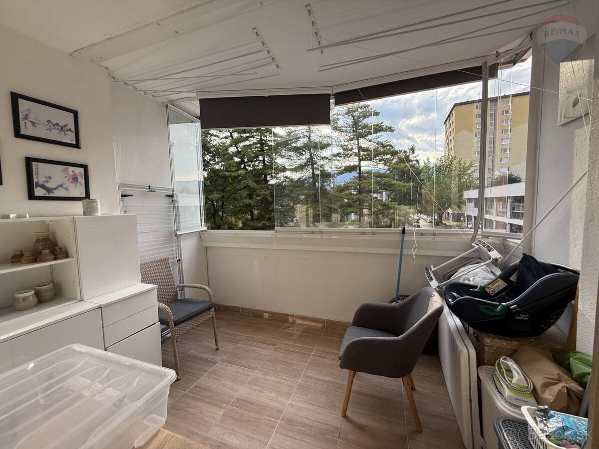 NA PREDAJ 2.izb.byt v Martine - M.R.Štefánika - 7