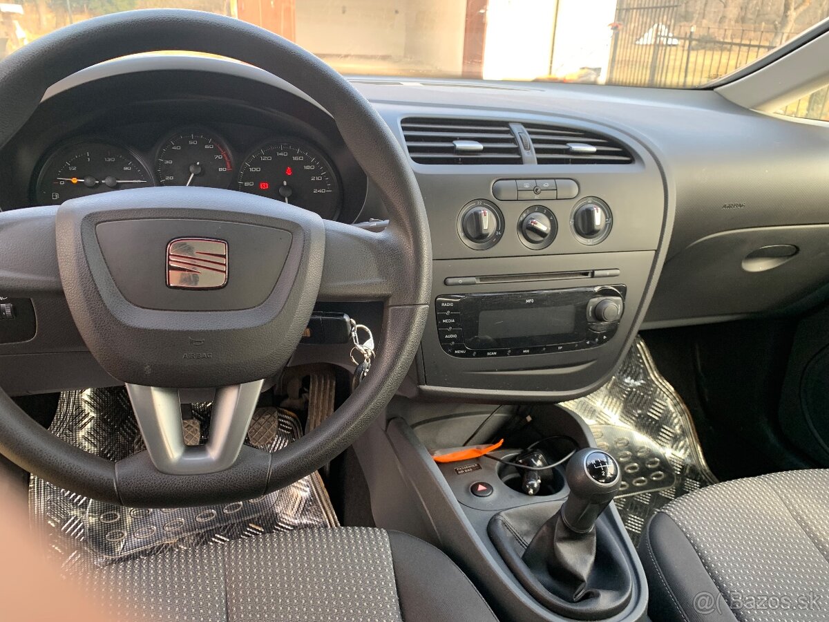 Predám Seat Leon - 7