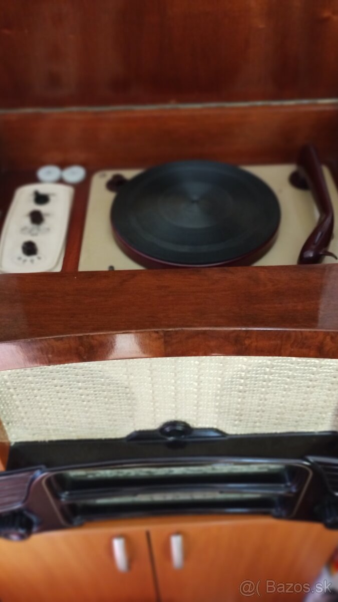 Retro gramorádio - 7