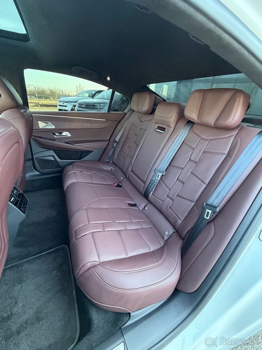 DS9 1.6 E-Tense 360k S&S Opera A/T AWD 32 668 KM - 7
