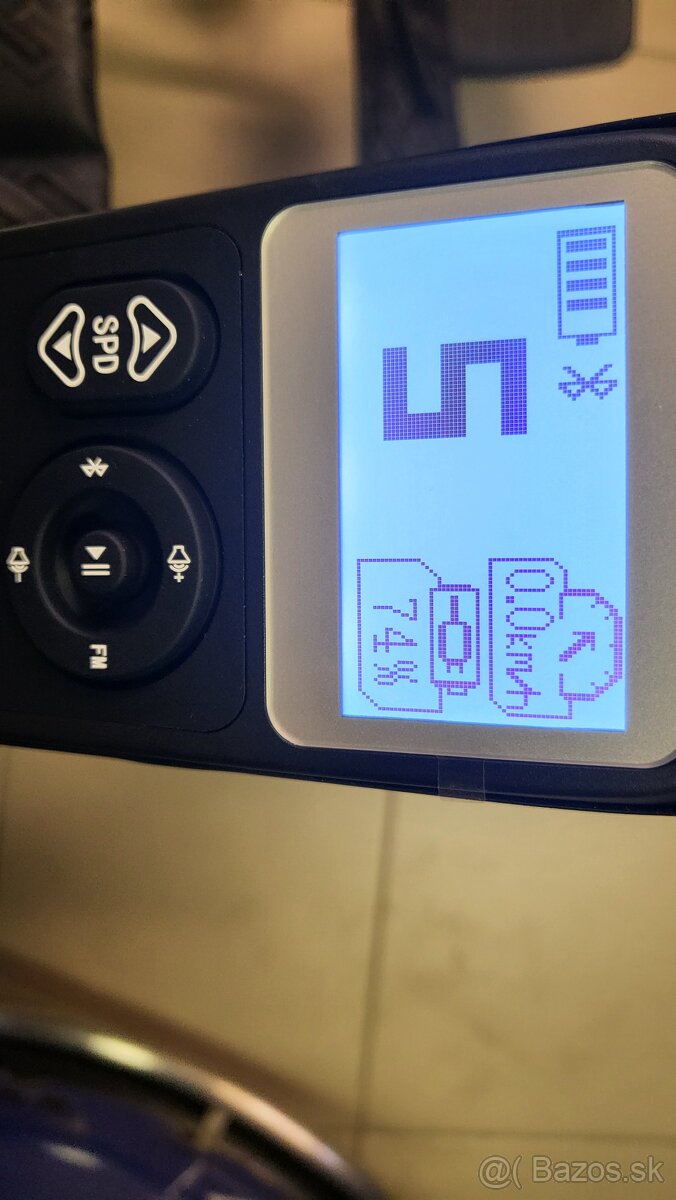 elektrický vozik pre ZTP vaha 23kg nosnosť do110Kg - 7