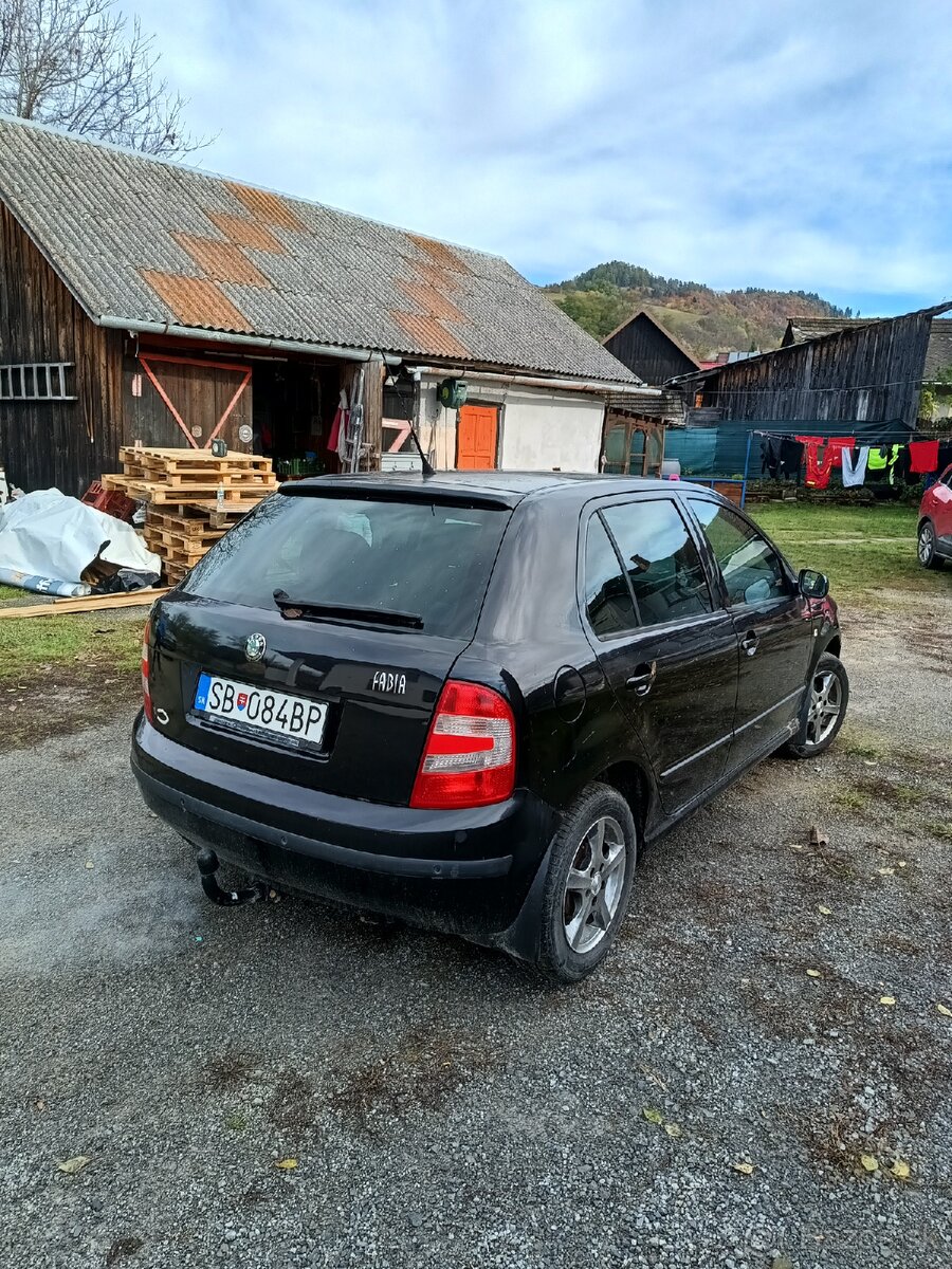 Škoda Fabia 1.2 htp 47kw - 7