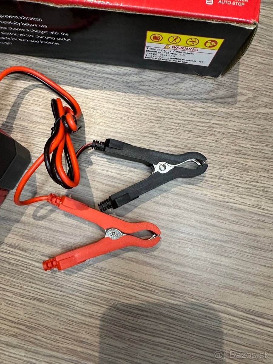 Nabíjačka Autobatérií (nová) 6A 12V - 7