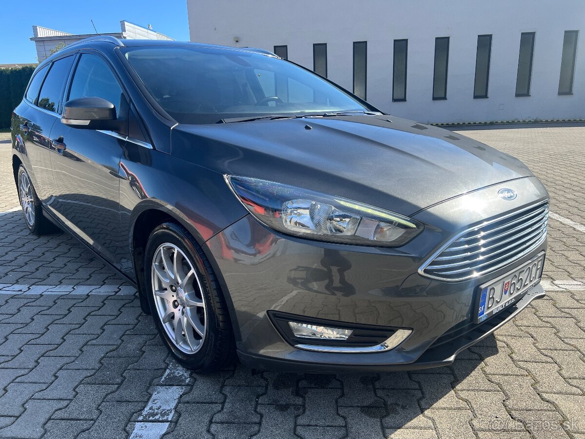 Ford Focus Kombi 1.0 EcoBoost Titanium X - 7