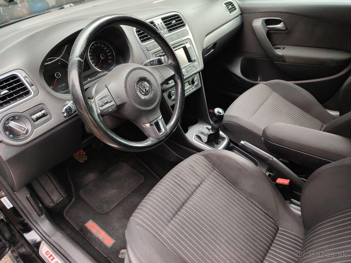 Volkswagen Polo 1.6 TDI Highline - 7