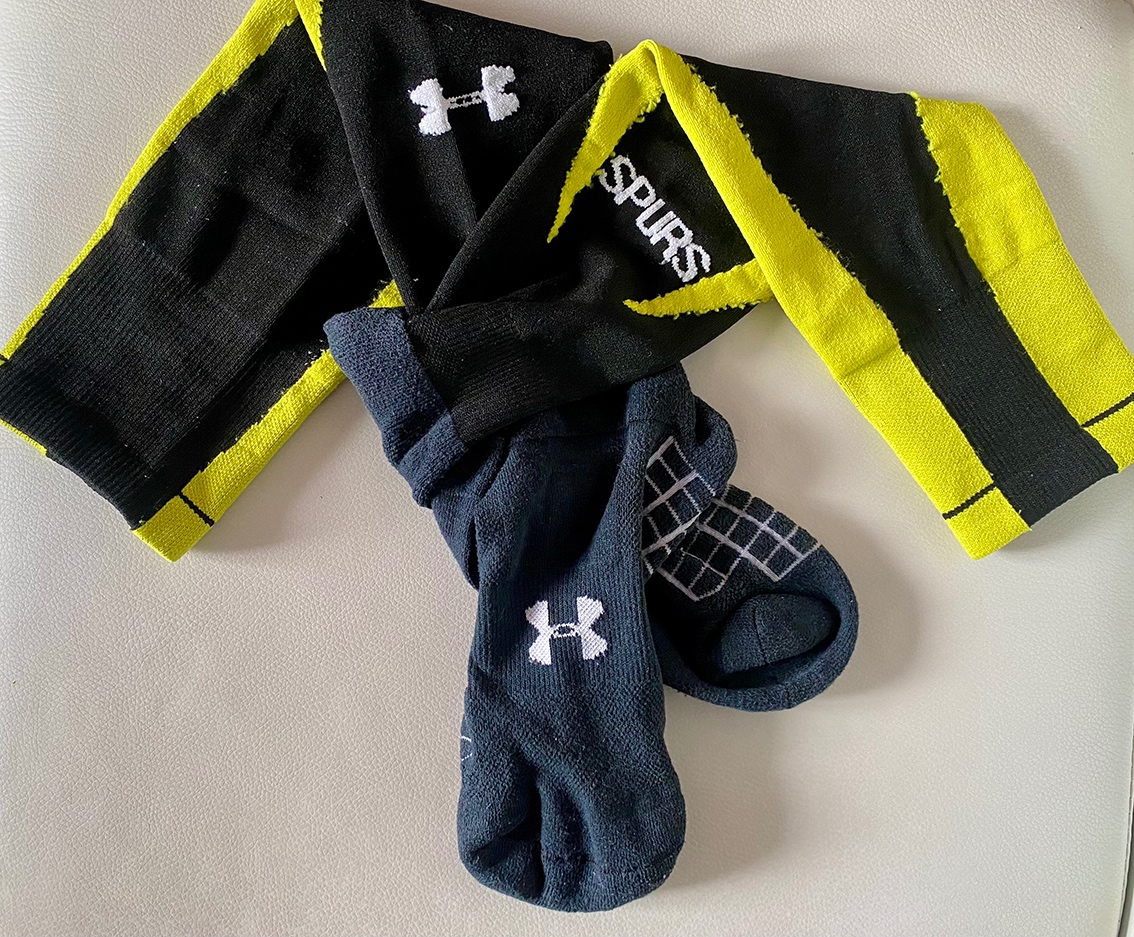 Adidas set: Kopačky – Chrániče – Taška a štucne - 7