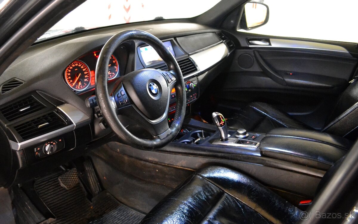 Predám / vymením BMW X5 E70 3.0si 200kw - - 7