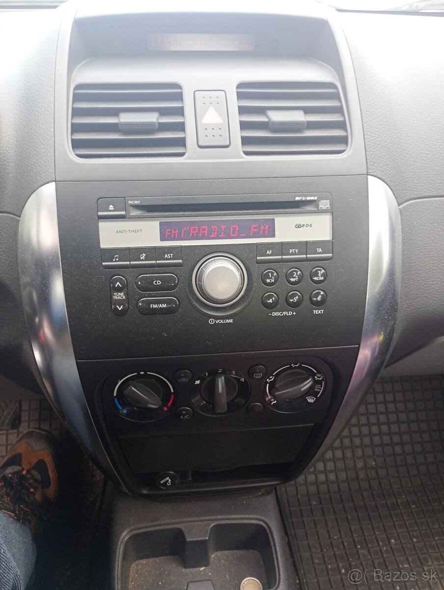 PREDAMSUZUKI SX4 - 7