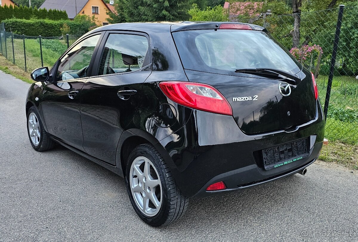 Mazda 2 1.3i TE - 7