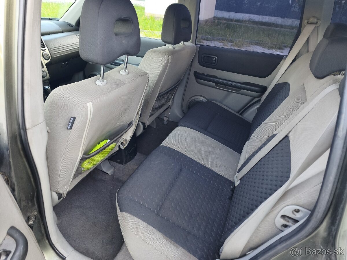 Nissan X-Trail 2.0 dCi 4x4 - 7