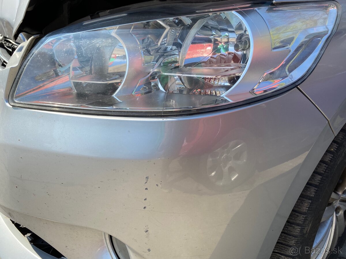 Rozpredam Peugeot 301 1.2 2015 - 7
