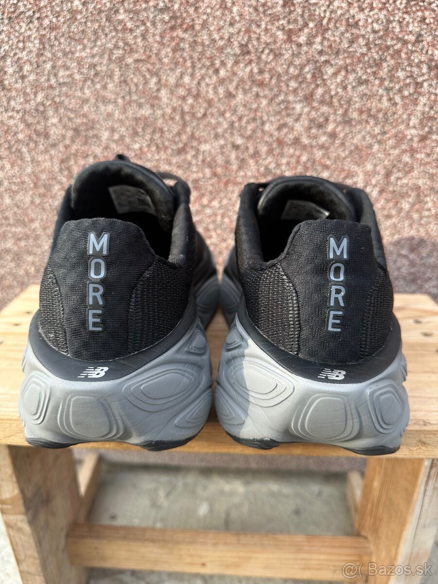 Bezecke tenisky New Balance More V5 - 7