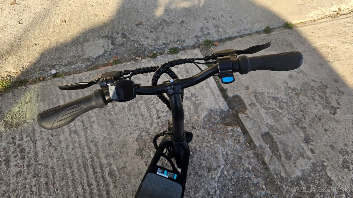 Elektrická kolobežka Cory Sprint 450W - dojazd 70km - 7