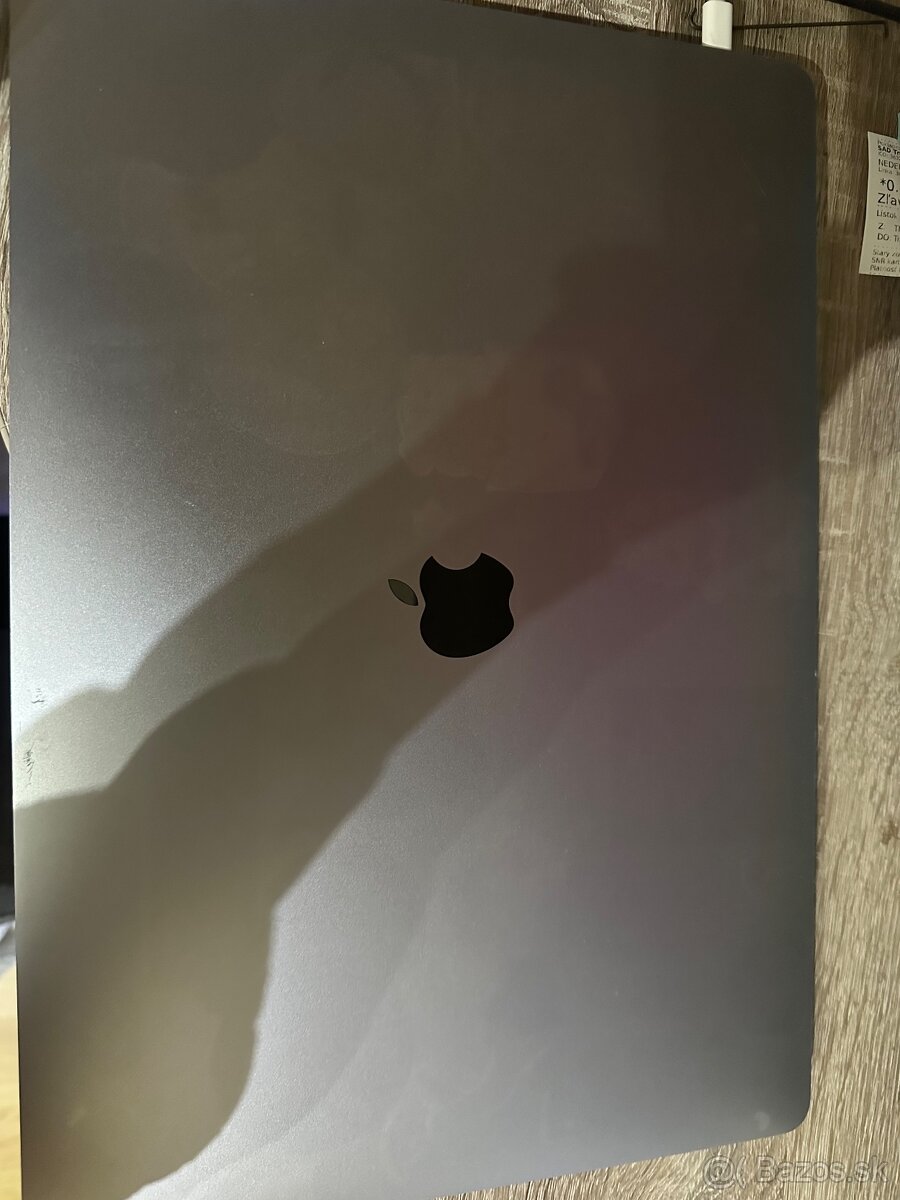 MacBook pro 2019 16inch - 7
