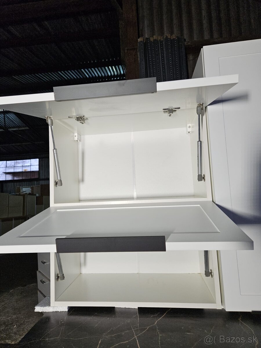Nová kuchynská linka s pracovnou doskou - 7