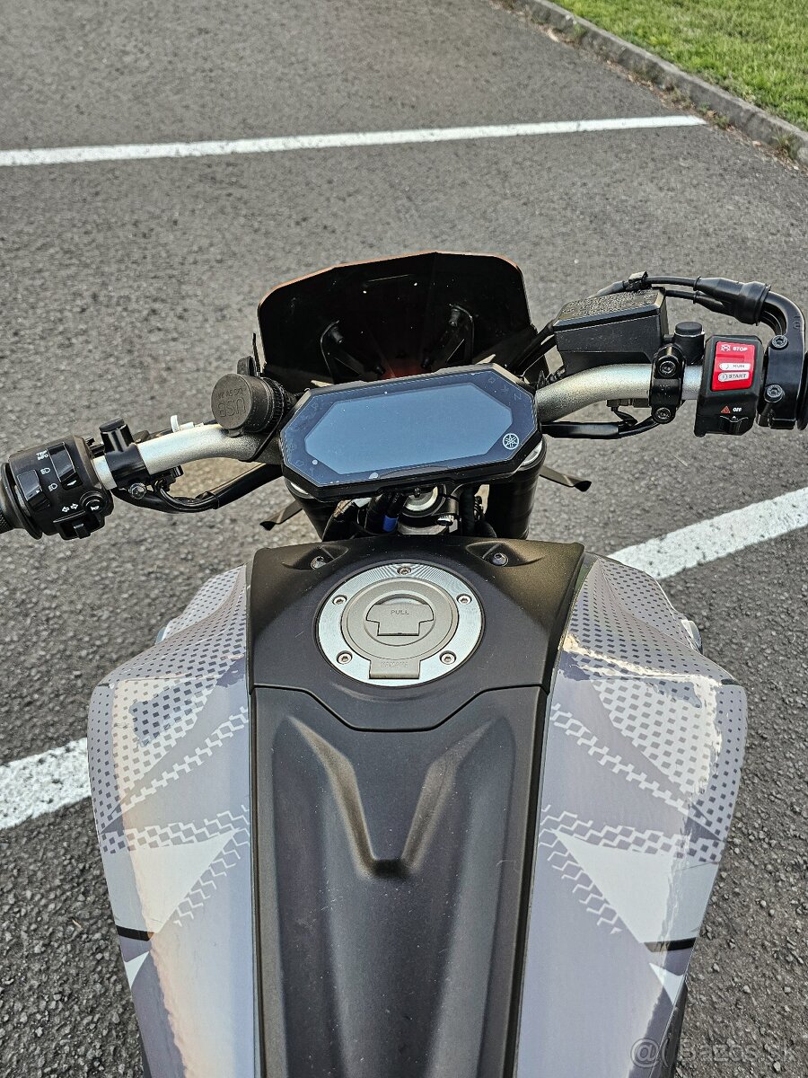 Yamaha MT 07 (2022) - 7