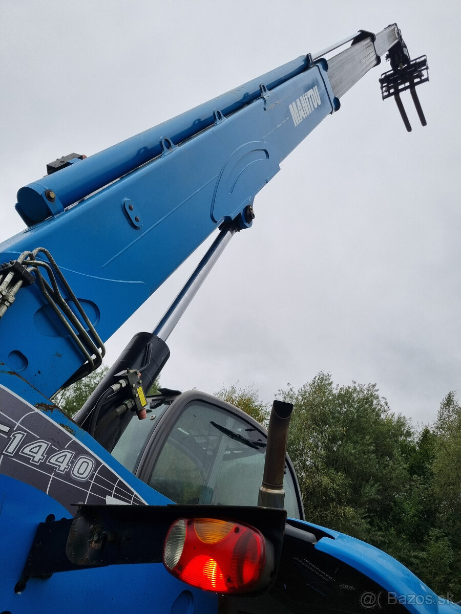 Teleskopický manipulátor Manitou MT1440 - 7