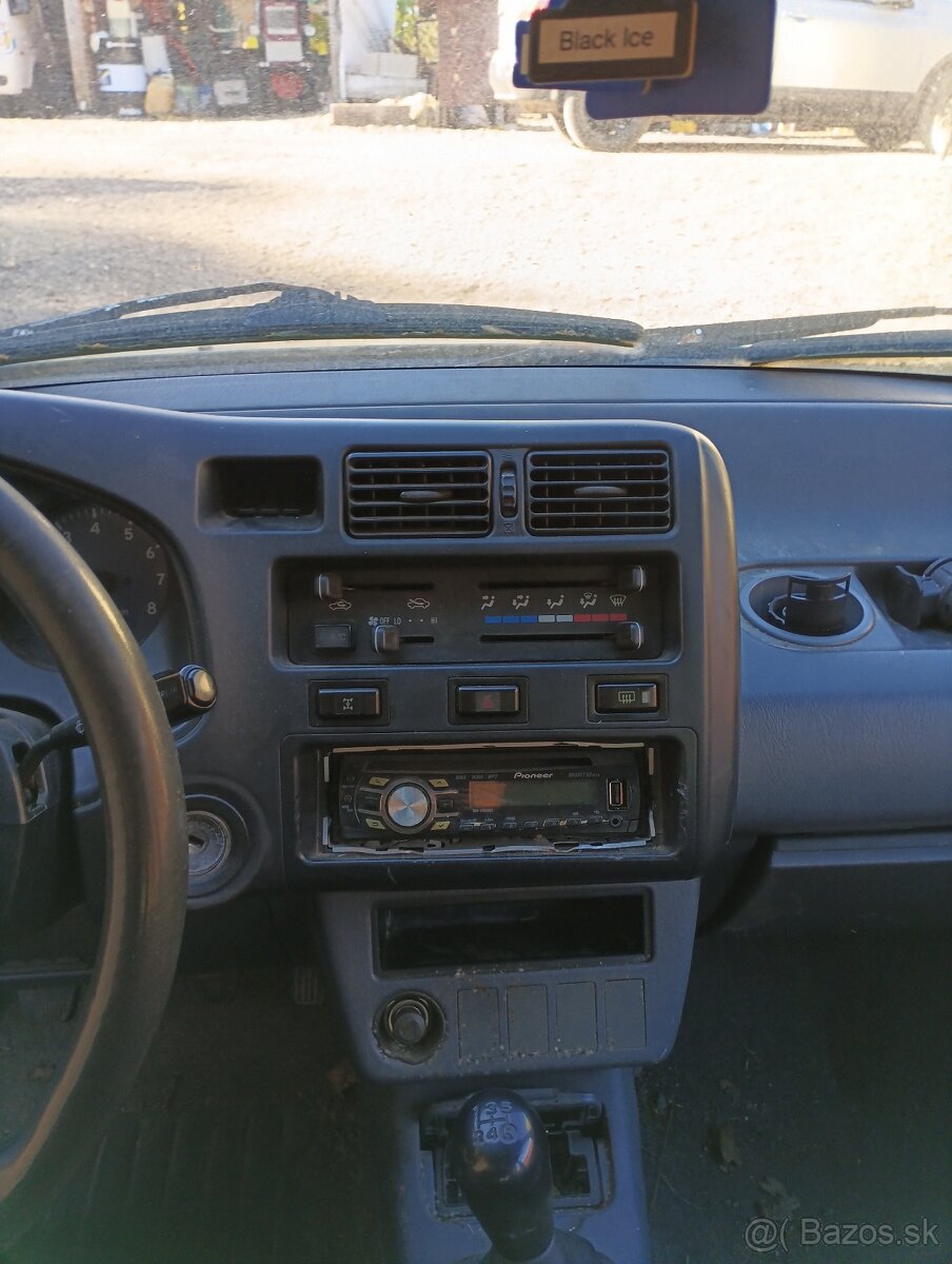 Toyota RAV4 2.0i benzín 1996 - 7