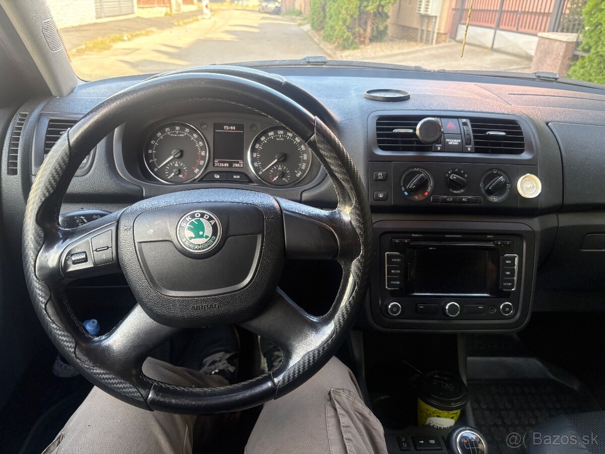 Škoda Fabia Combi Monte Carlo - 7