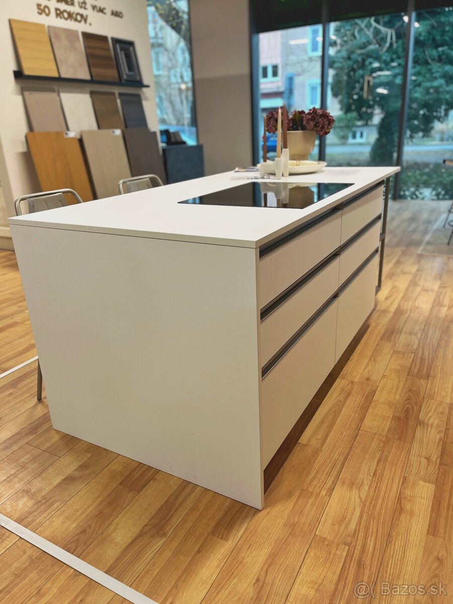 Talianska kuchynská linka / NOVÁ - 7
