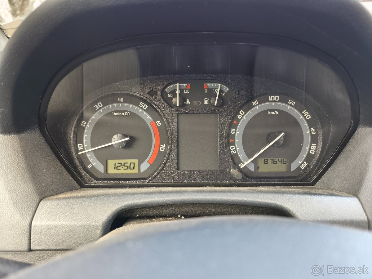 ŠKODA FABIA 1.2 HTP (47 kw) - 7