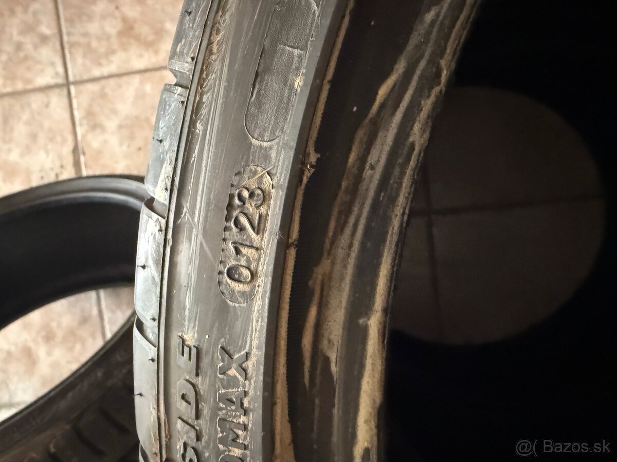 245/35 R19 + 275/30 R19 - 7