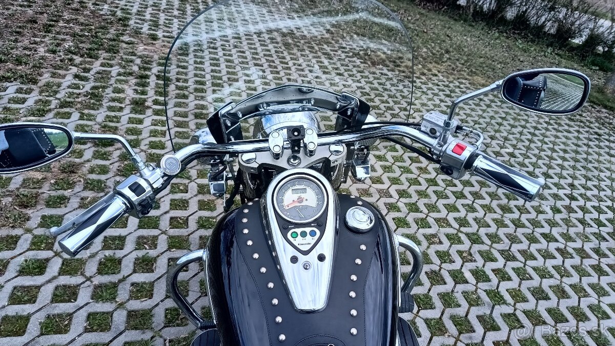 Kawasaki VN 900 - 7