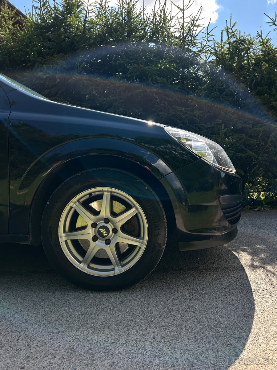 Opel Astra H 1.9 CDTI - 7