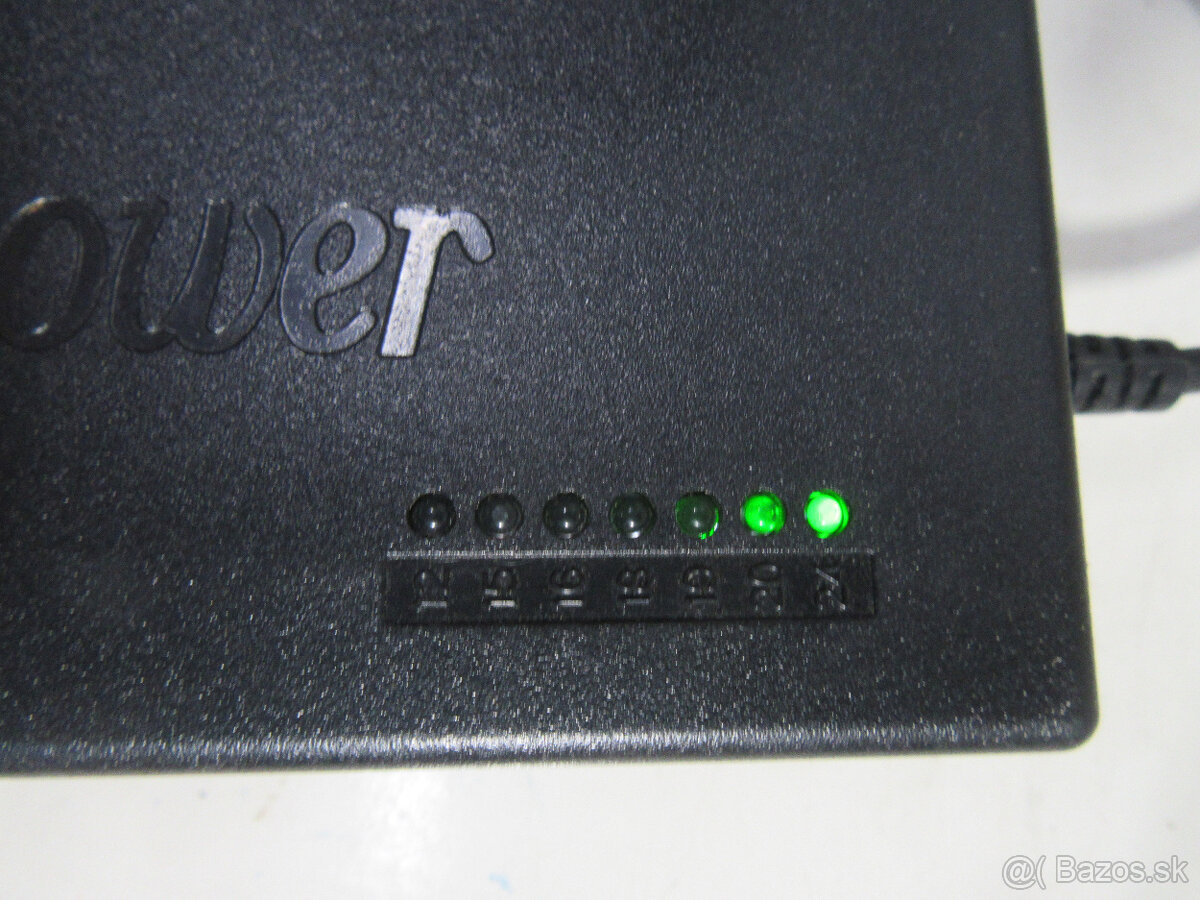 Univerzálna nabíjačka pre noteboky do 5,5A- 96W - 7