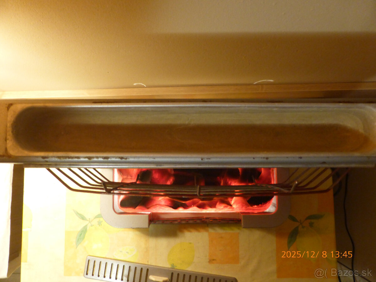 Pradám elektrický ohrievač -krb - 7