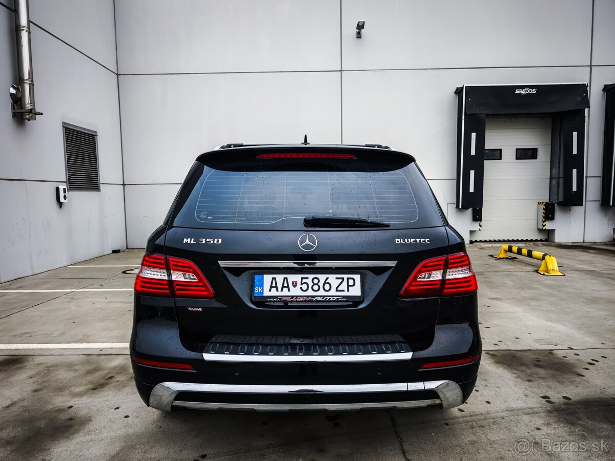 Mercedes-Benz ML350 4 MATIC - 7