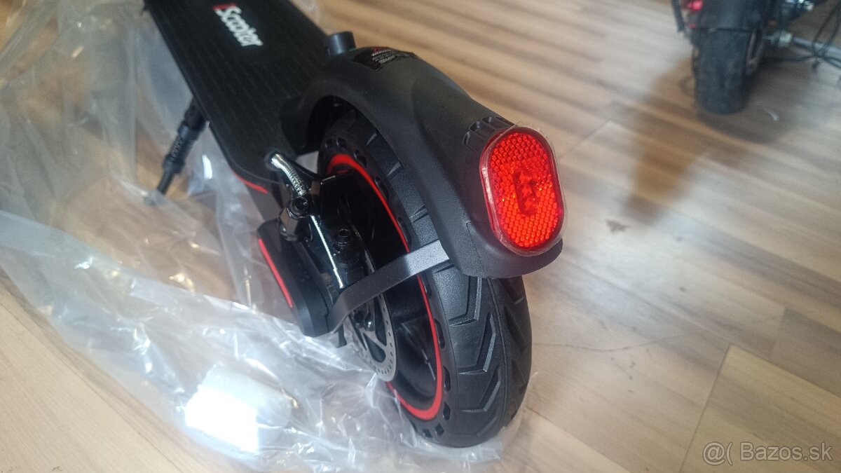 Elektrická kolobežka 350W/30km/h - 7