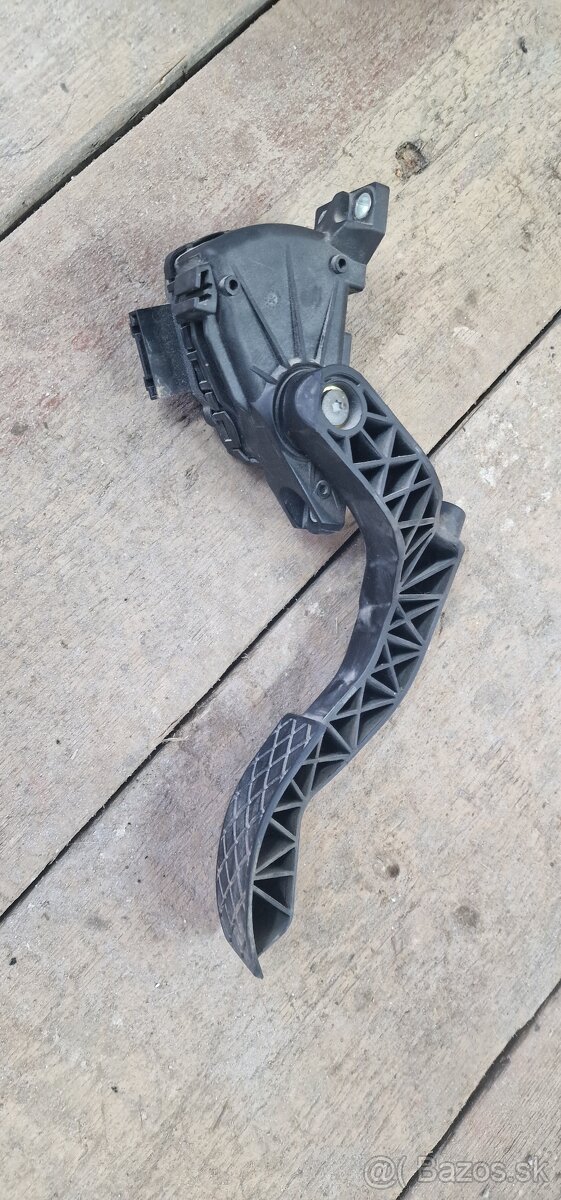 Passat b5,5 1.9tdi 96kw -rozpredam - 7